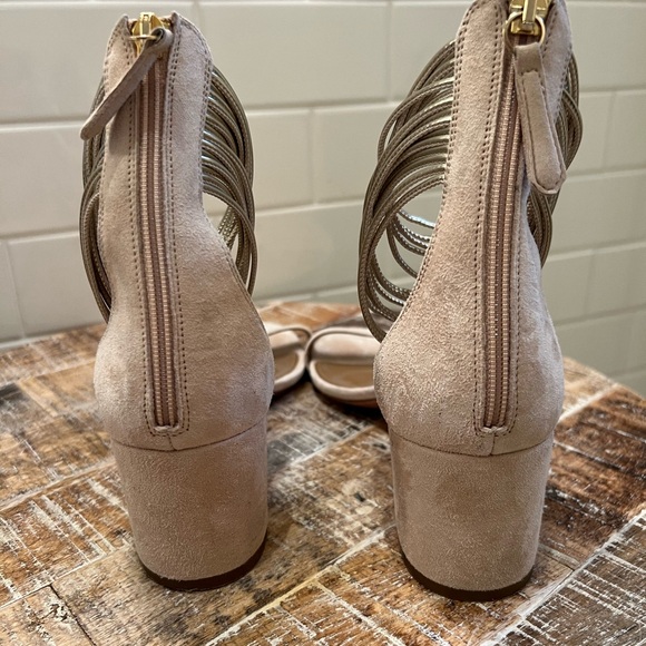Aquazurra Spin Me Around Nude Suede Sandals with Ankle Straps - Picture 2 of 4